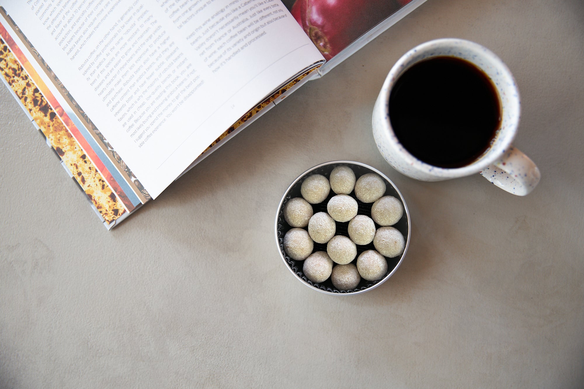 スペキュロススパイスとマカダミアナッツ